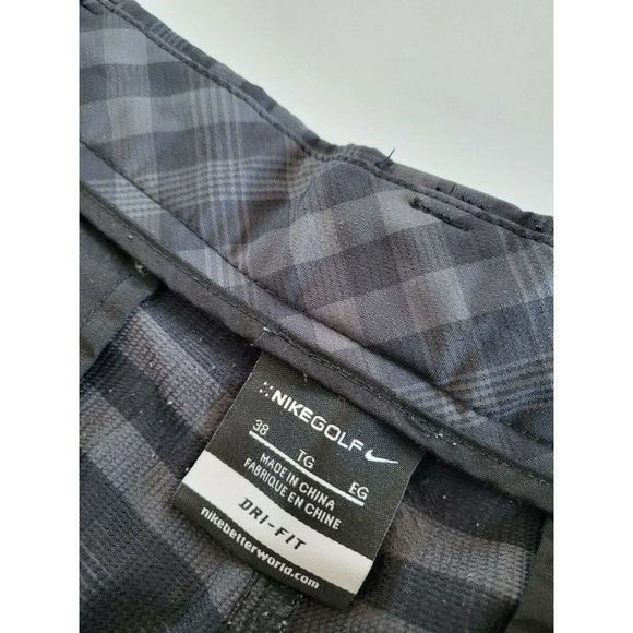 Nike 38 x 11" 452712 Core Black Plaid Flat Front Golf Shorts - Picture 4 of 11